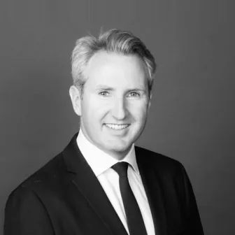 Portrait de Thomas Le Gueut, Cofondateur, Professeur agrégé des facultés de droit, Avocat au Barreau de Paris